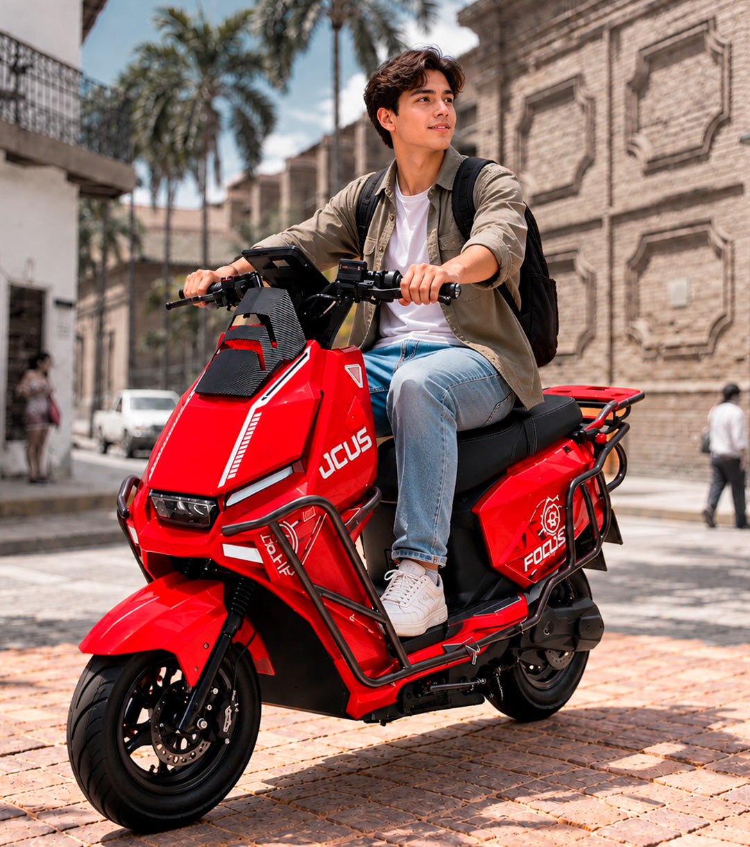 Moto Focus